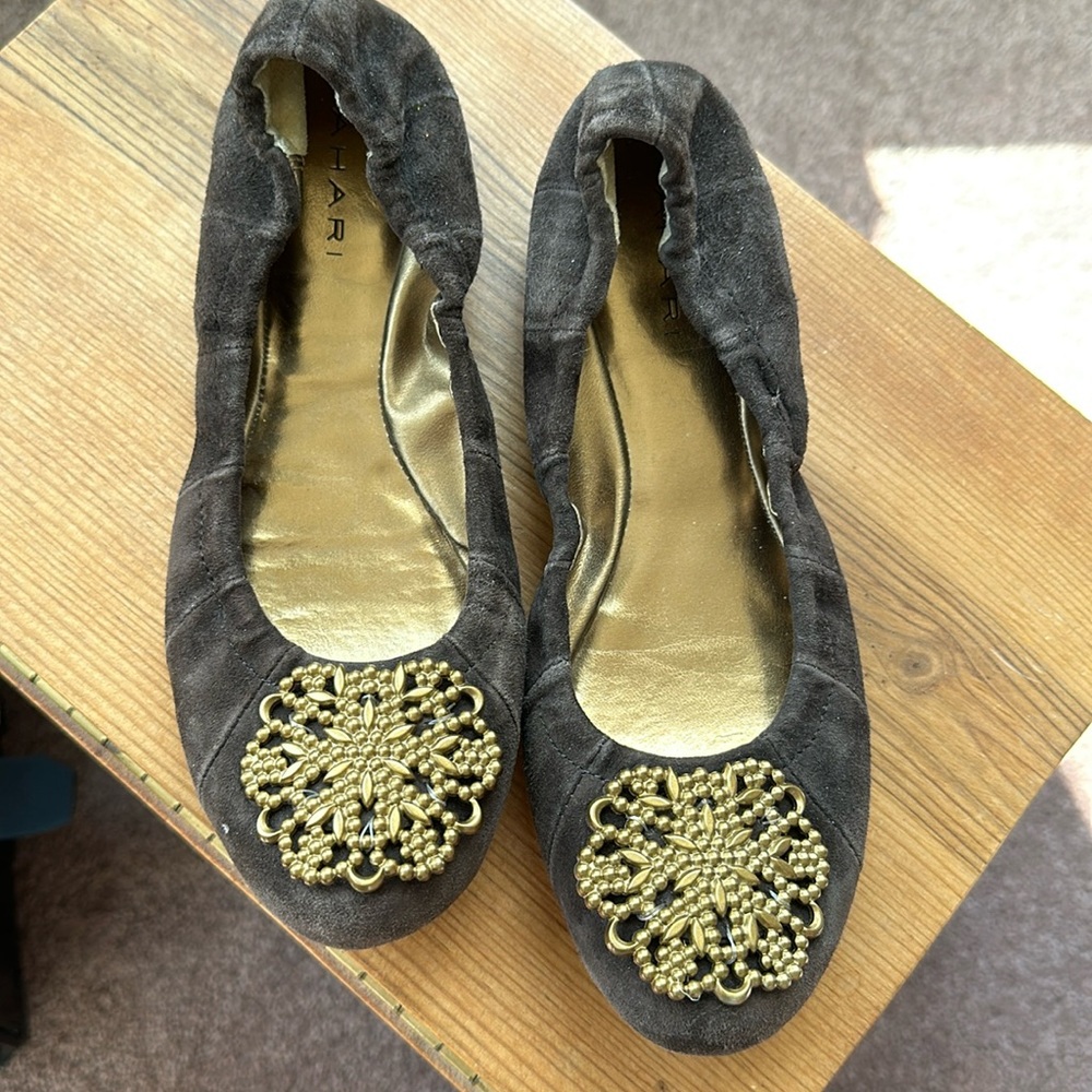 Tahari brown suede slip on dress shoes